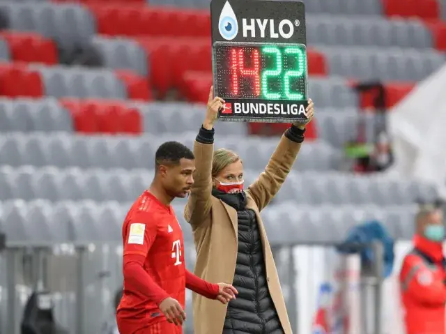 Analyzing Bundesliga Attacking Play to Choose Over or Under Bets